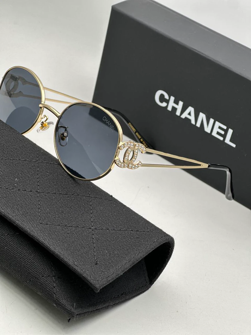 عینک بیضی شنل کد ۴۲ Chanel